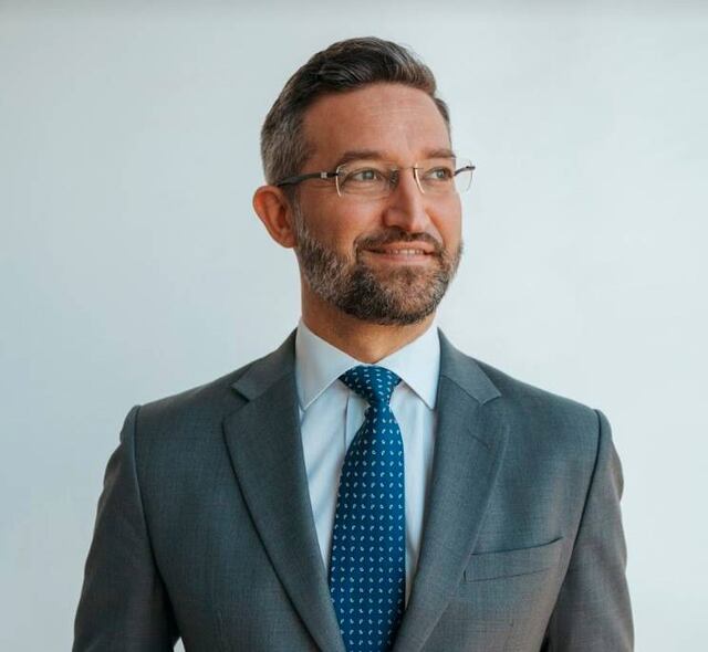 Noah Raford: “no hay otro gobierno con una posición similar a la mía”
