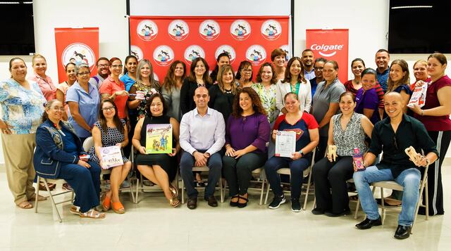 Colgate y Educación firman acuerdo para ofrecer talleres de salud oral a maestros