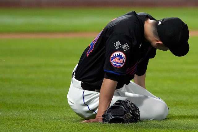 Kodai Senga queda fuera de la temporada regular con los Mets por lesión