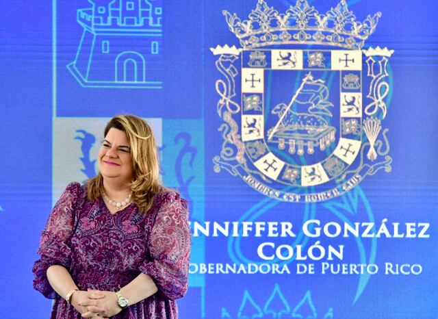Mujeres piden detener burlas contra Jenniffer González