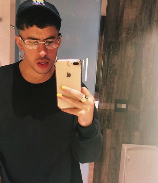 Publican foto de cuando Bad Bunny trabajaba en supermercado