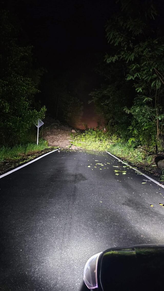 Autoridades reportan deslizamiento en carretera de Ciales tras intensas lluvias
