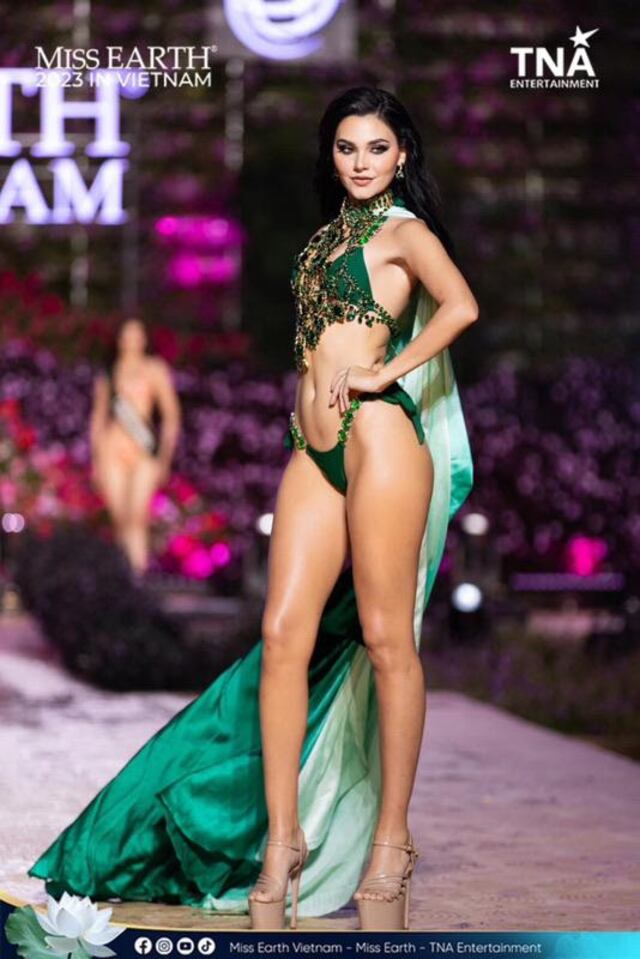 Victoria Arocho se destaca en la preliminar de Miss Earth 2023
