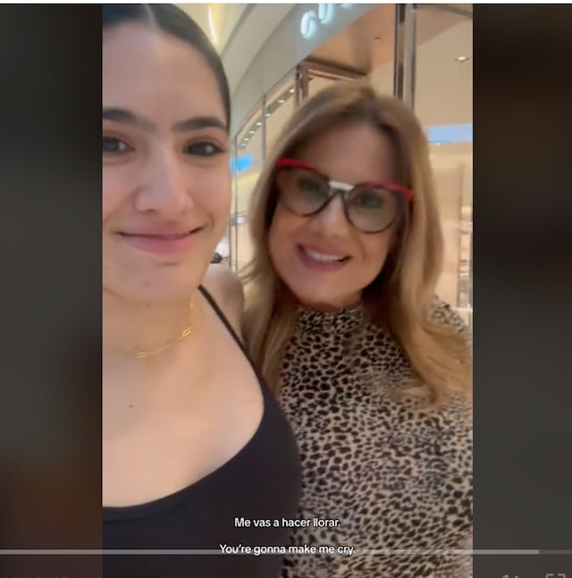 Didi Romero sorprende a su madre con costoso regalo