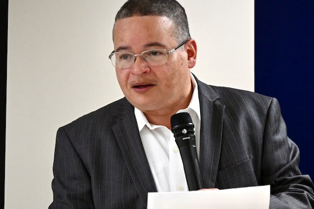 Salud atiende situación con farmacia en Vieques