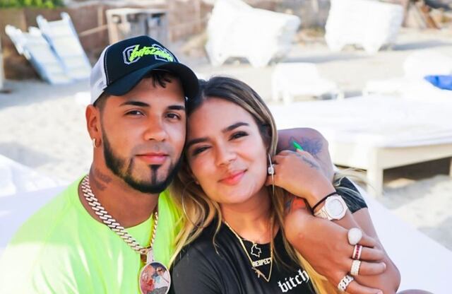 Karol G entierra por completo a Anuel AA