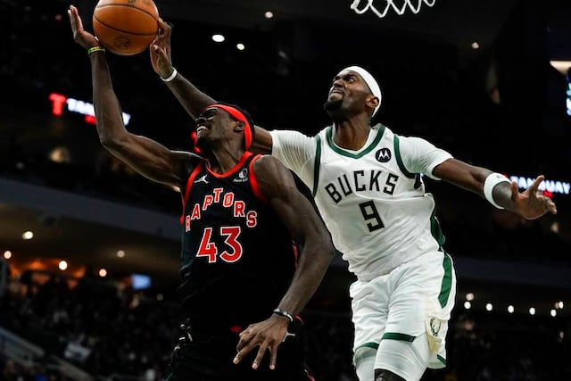 Con 30 puntos de Siakam, Raptors superan a Bucks