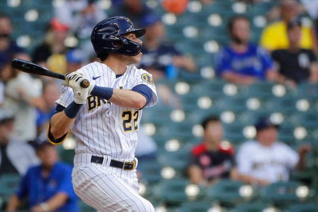 Yelich y Narváez aportan jonrones a victoria de Cerveceros