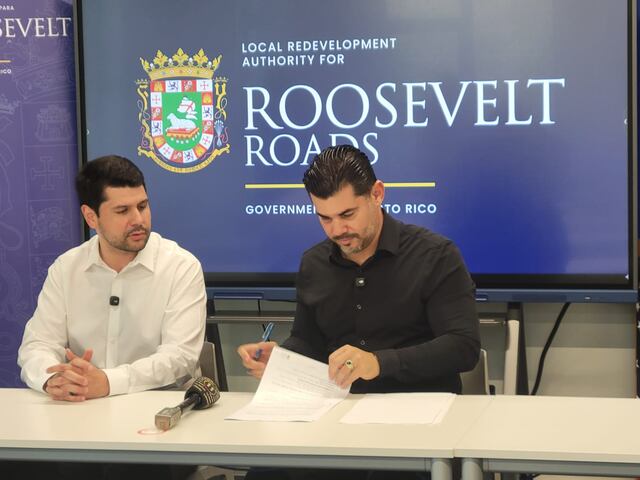Municipio de Ceiba firma acuerdos colaborativos para trabajos de  infraestructura en Roosevelt Roads