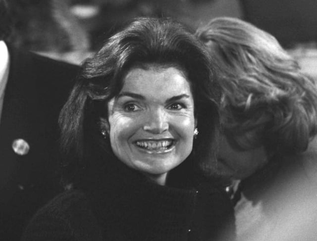 Subastarán acuarela y reloj de Jacqueline Kennedy Onassis