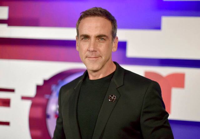 Carlos Ponce y su esposa, Karina Banda, trabajarán juntos en  Isla Enamorándonos