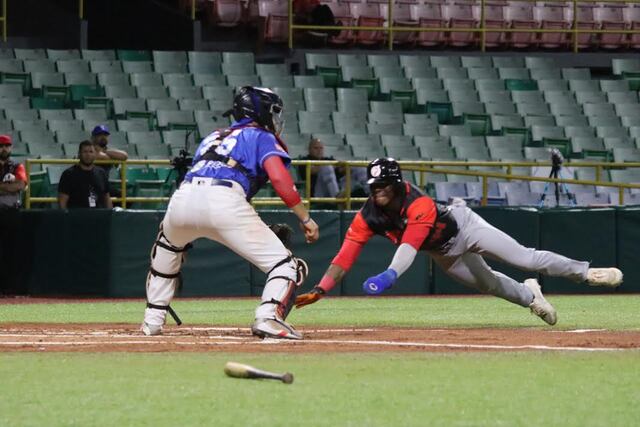 Leones consiguen su cuarta victoria en la Capital