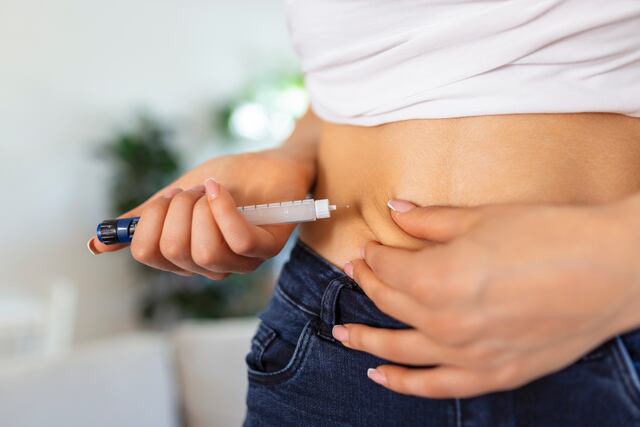 Estudio revela los beneficios metabólicos de la exposición a luz natural en pacientes de diabetes tipo 2