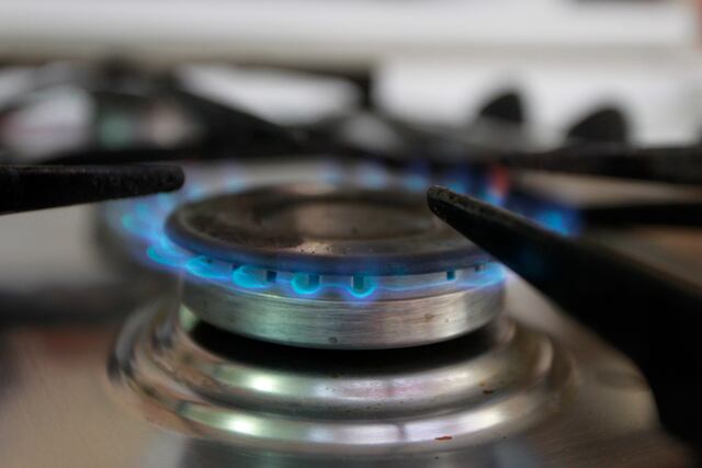 Precio del gas natural se dispara por segundo día consecutivo y supera los $63