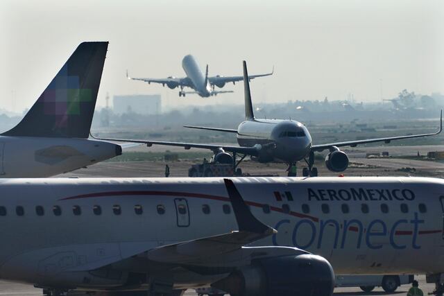 México descarta afectaciones a la aviación civil tras aviso de la FAA