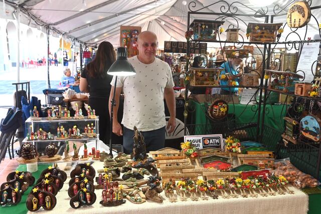 Listos los artesanos para la cita en el Cuartel de Ballajá