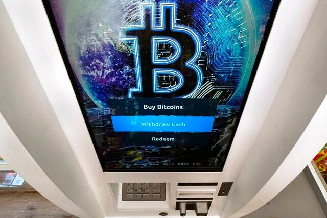 Bitcoin supera la marca de 50 mil dólares