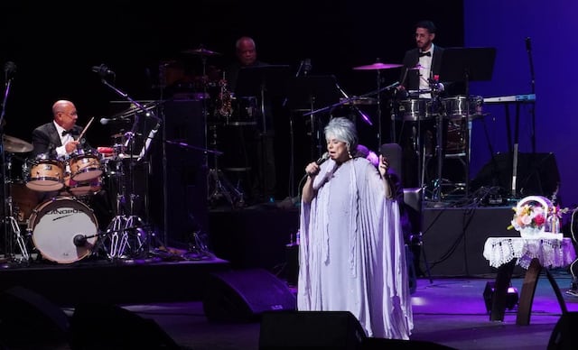 Lucecita Benítez emociona al público con un recorrido por su legado artístico