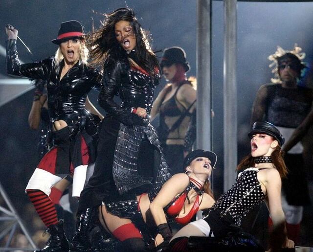 Medio tiempo del Super Bowl: De bandas escolares a Lady Gaga
