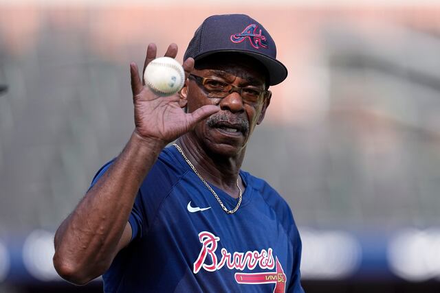 Angelinos contratan a Ron Washington como su nuevo dirigente