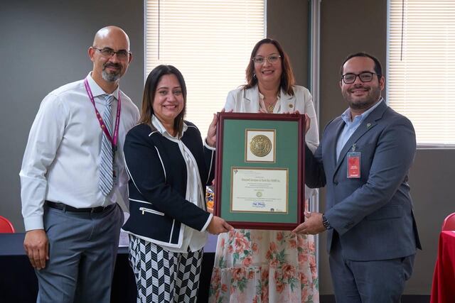 Empresa aeroespacial recibe recertificación de PR-OSHA