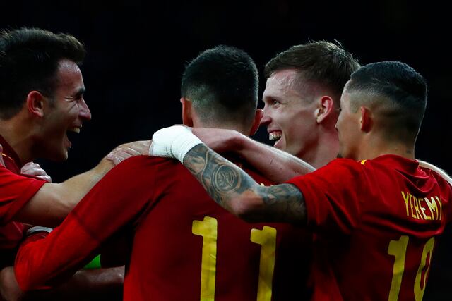 España vuelve a Barcelona y derrota a Albania