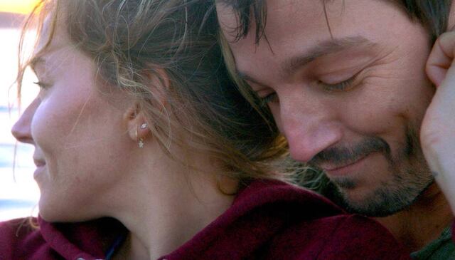 Wander Darkly, una melancólica mirada a la fragilidad de las relaciones
