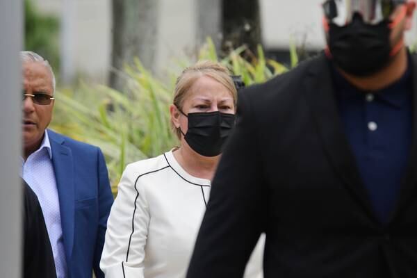 Tribunal Federal ordena juicio por separado en cargos por soborno a Wanda Vázquez