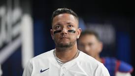 Rojas, de Dodgers, molesto por críticas de Chisholm, excompañero en Marlins