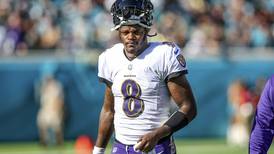 Ravens pactan por 5 años con Lamar Jackson