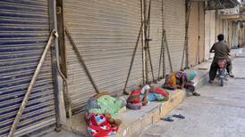Comerciantes inician huelga contra el aumento del costo de la vida en Pakistán 