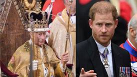 Coronación de Carlos III: Príncipe Harry llegó sin Meghan Markle y fue ubicado en tercera fila