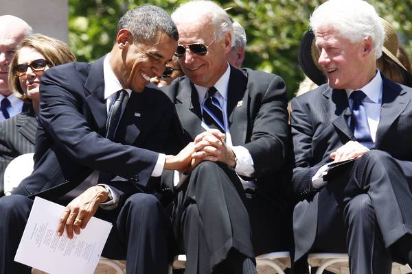 Evento de recaudación en Nueva York reúne a Biden, Obama y Clinton 