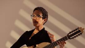 Cuatrista puertorriqueña Fabiola Méndez lanza su disco “Flora Campesina”