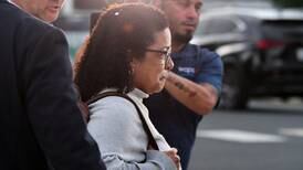 Fiscalía federal somete su caso y jueza deniega petición defensa desestimar cargos contra María Milagros Charbonier 