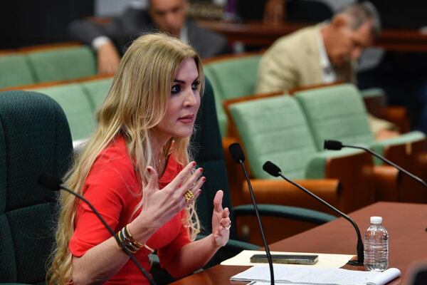 Renuncia la fiscal Betzaida Quiñones