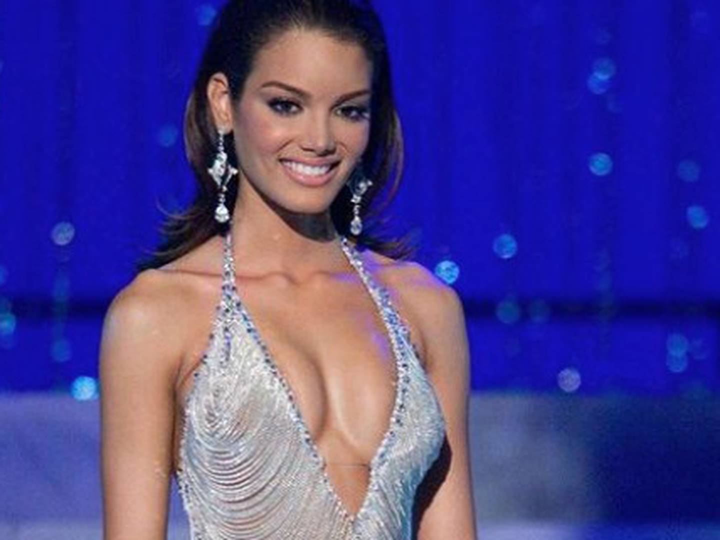 Zuleyka Jerris Rivera: Hoy se cumplen 15 años de su triunfo en Miss Universo  2006