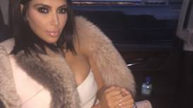 Kim Kardashian muestra una minivan Maybach de 400.000 dólares
