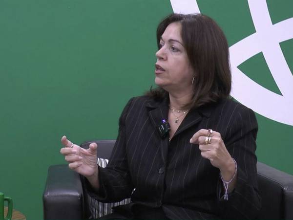 Terestella González Denton enfocada en levantar estructura electoral porque dice Carmen Yulín la dejó en manos de Natal