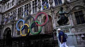 De cara a los Juegos Olímpicos, residentes de Paris piensan en largarse de la ciudad 
