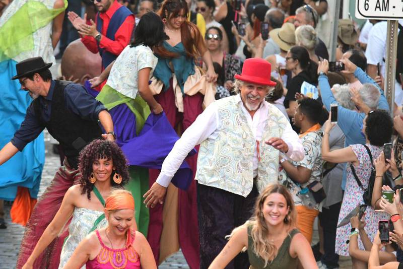 Las fiestas de la calle San Sebastián se llevaron a cabo tras dos años de ausencia.