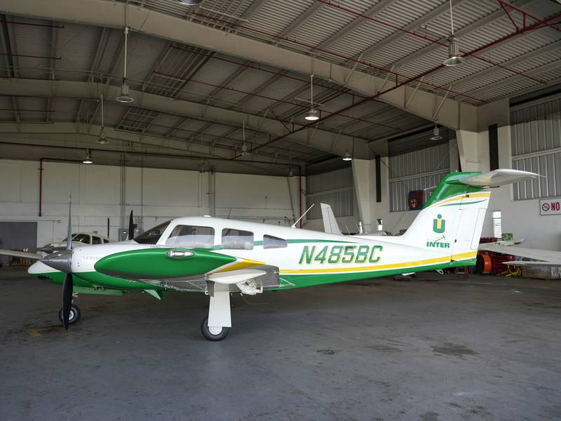 Escuela de Aeronáutica de la Inter cuenta con nuevo avión de entrenamiento.
