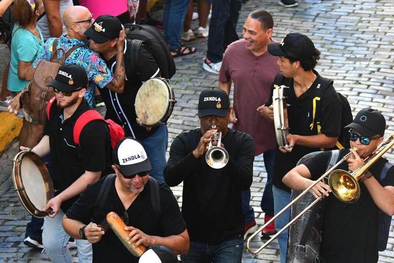 Las fiestas de la calle San Sebastián se llevaron a cabo tras dos años de ausencia.