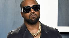 Kanye West compartía contenido explícito de Kim Kardashian en reuniones de trabajo