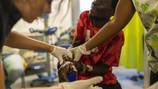 Sistema de salud de Haití se tambalea con pocas reservas, hospitales atacados y puertos cerrados