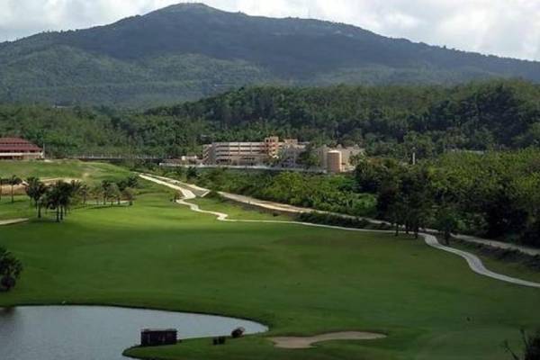 Cayey promueve el aprendizaje del golf en los residenciales