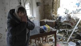 Ucrania eleva a once los muertos tras los últimos bombardeos rusos