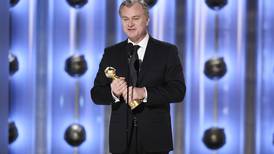 Christopher Nolan recuerda a Heath Ledger al recibir premio en Globos de Oro