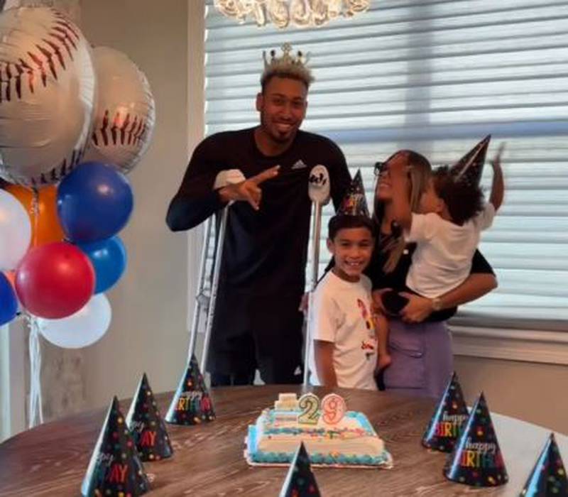 Edwin “Sugar” Díaz celebra sus 29 años en familia