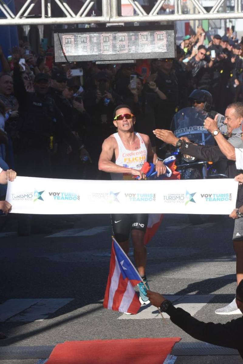 Ganador del medio maratón San Blas en Coamo.